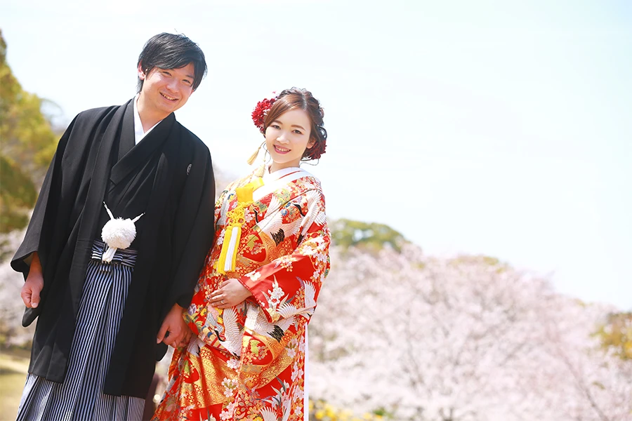 ウェディングフォト春の公園桜ロケ写真05